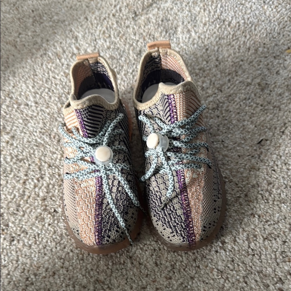 Stylish Kids Shoes with Multicolor Design